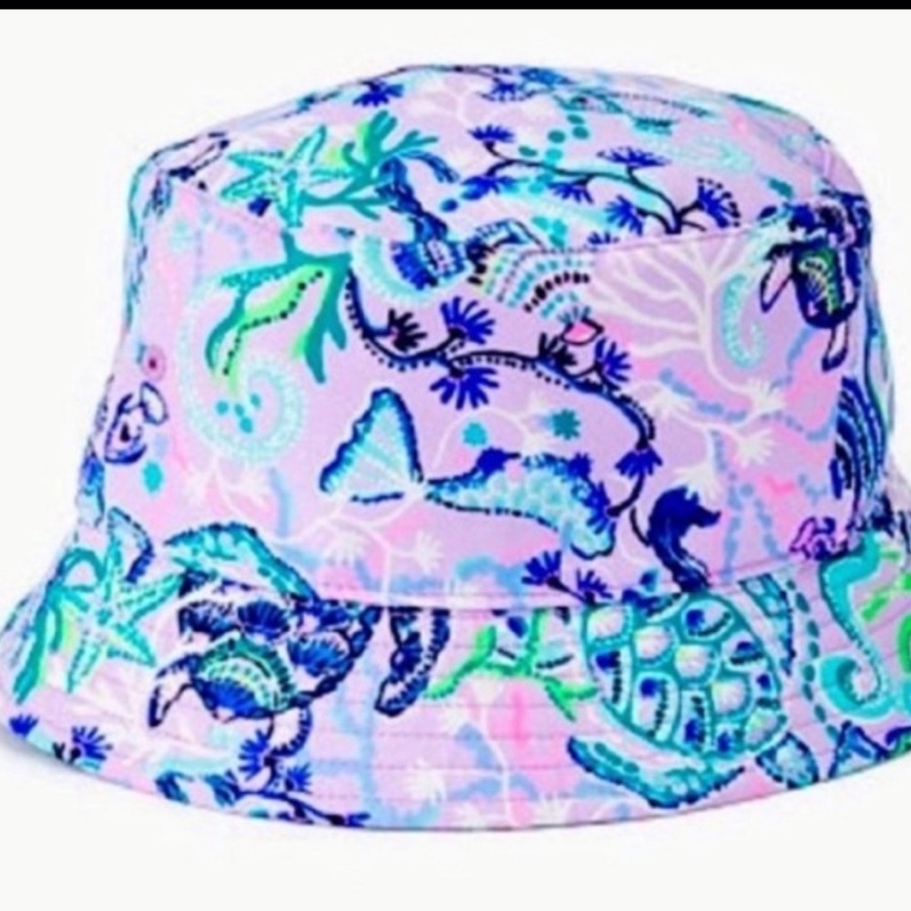 NWT Lilly Pulitzer bucket hat Lilac Freesia mermaid for you 🧜🏼‍♀️